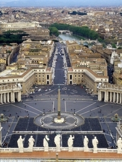 PlazaSanPietroVaticanCity.jpg